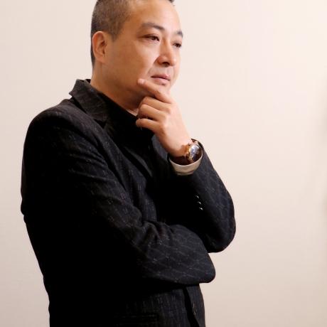  楊樹峰 設(shè)計師